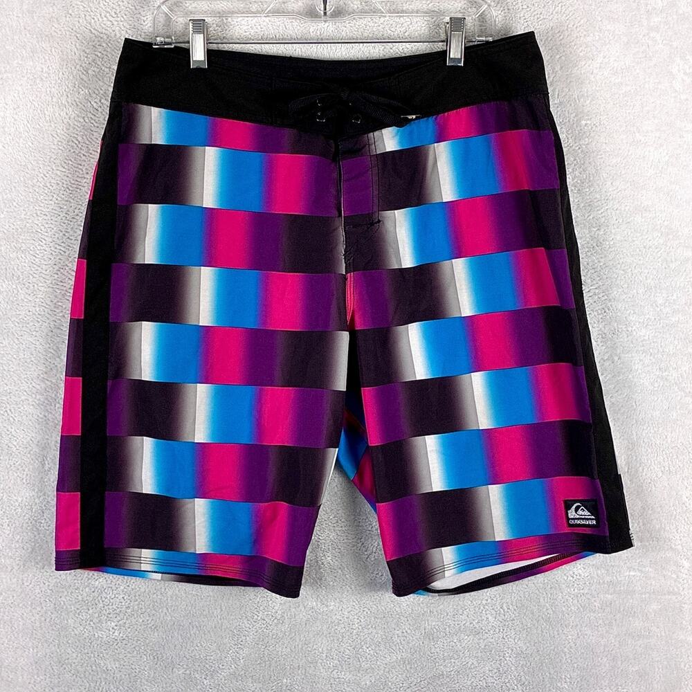 Vintage Quiksilver Board Shorts Mens 34 Multicolor Surf Pool Skate Beach Y2K